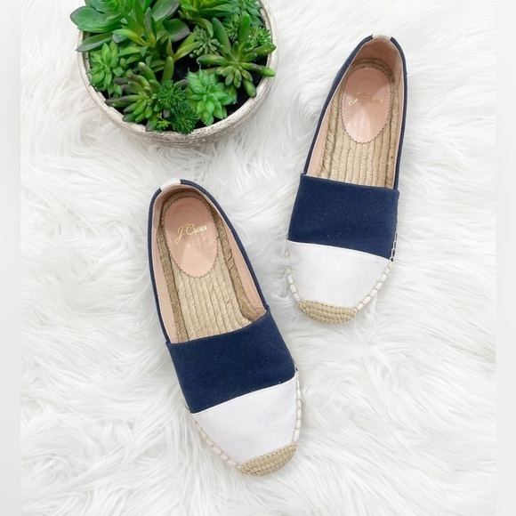 J. Crew Blue White Espadrilles Canvas Color Block Toe Cap Slip-On Flats Size 7 - Picture 1 of 15